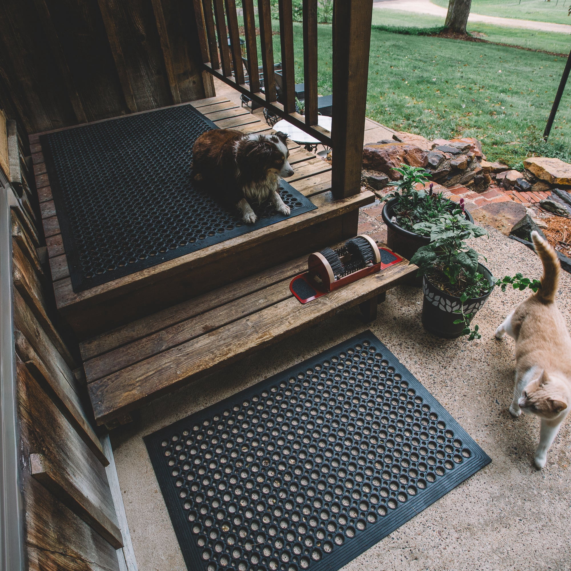 Backyard Expressions 36" x 60" Outdoor Rubber Drainage Mat, Heavy Duty Non Slip Floor Mat with Holes, Indoor Outdoor Door Mat for Entryway, Patio, Garage, Kitchen, Pool & Wet Areas, Black
