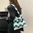 thumbnail image 2 of Bolso de hombro mullido de invierno para niñas bolso de mano para las axilas bolso de mano con forma de corazón (verde), 2 of 9