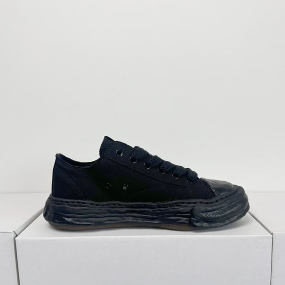 Maison MIHARA YASUHIRO MMY Black Shoes Canvas Peterson23 Low-top Sneakers