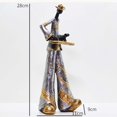 thumbnail image 4 of Escultura de resina de un caballero músico europeo. Estatua creativa, figura decorativa para la entrada, sala de estar, dormitorio o como centro, 4 of 8