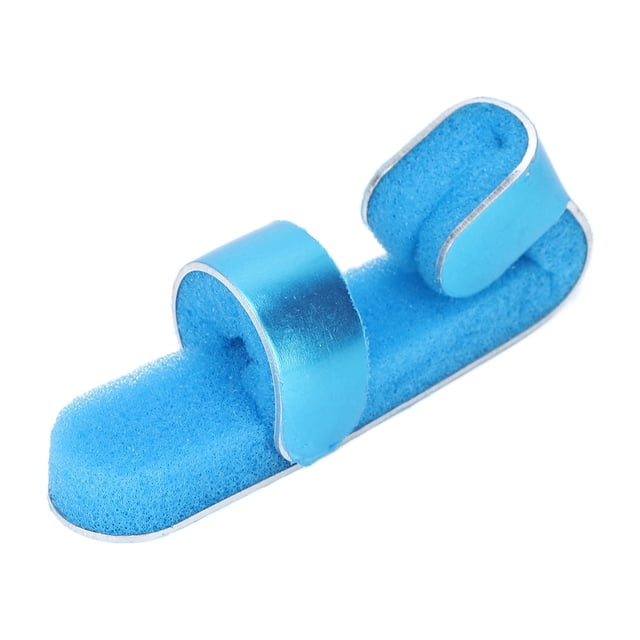 férula para dedo jadeshay solución innovadora para dedo meñique y pulgar azul, vista frontal 3/4 de férula de 7.5 x 1.8 cm con base de esponja azul y dos tiras curvas de aleación de aluminio recubiertas en azul que inmovilizan el dedo; punta curvada y almohadillado esponjoso para fijación y confort, adecuada para lesiones en pulgar o meñique y condiciones como dedo en gatillo; a menudo usada para proteger dedos durante actividades diarias.