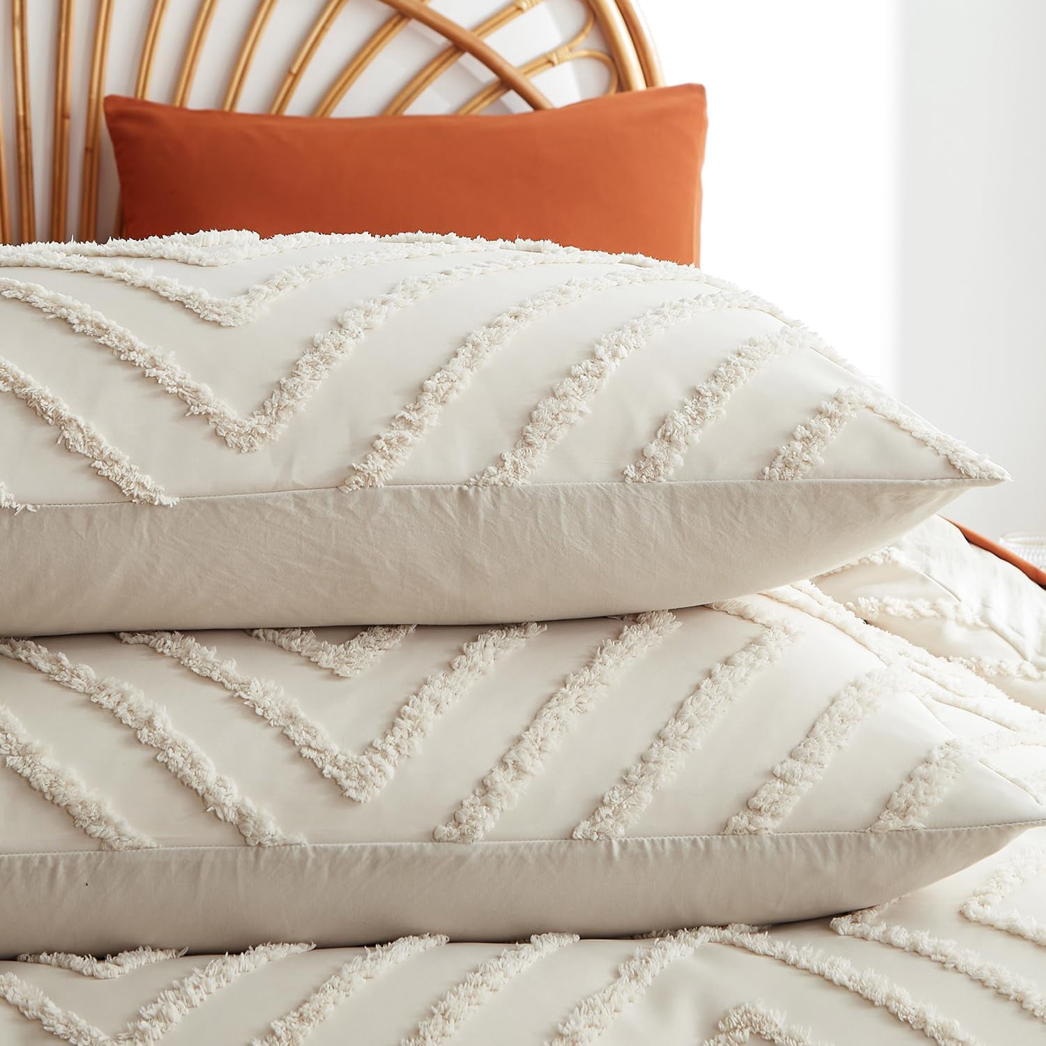 JOLUSERE Jacquard Geometric Pattern Tufted Duvet Cover Queen Set, 3 Pieces Boho Ultra Soft Embroidery Bedding Set, Beige