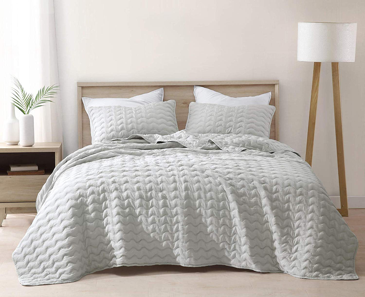Chezmoi Collection Zoe 3-Piece Chevron Zig Zag Channel Quilted Bedspread Coverlet Set Gray, Queen