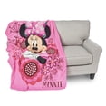 thumbnail image 3 of Northwest Disney Minnie Bowtique tantos Lazos Impreso Manta de Forro Polar, 45 por 152.4 cm, 3 of 8