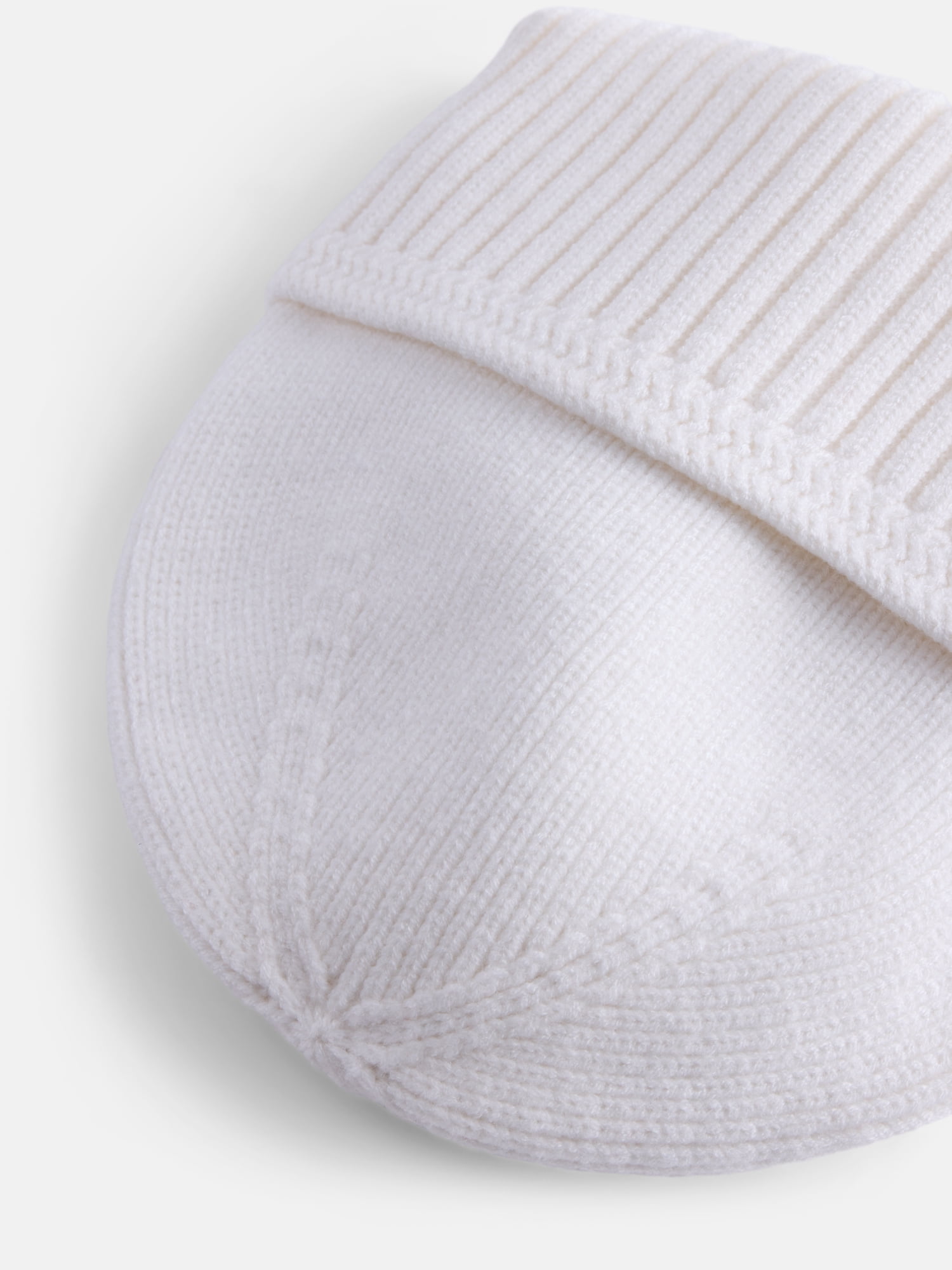 Scenario Women's Ribbed Beanie, Winter White