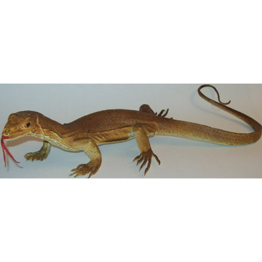 toy lizards and snakes