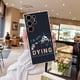 thumbnail image 1 of Exprese su personalidad con una funda de goma TPU con estampado de dibujos animados para iPhone: mantenga su teléfono seguro y elegante, 1 of 4