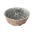 thumbnail image 4 of Molde Bundt Nordic Ware de aluminio fundido 2.4 L color caramelo, 4 of 7