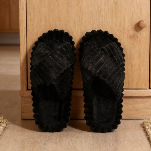 uublik Fuzzy Slippers Women Cozy Memory Foam House Shoes Soft Faux Fur Lightweight Slippers for Indoor Outdoor, Black
