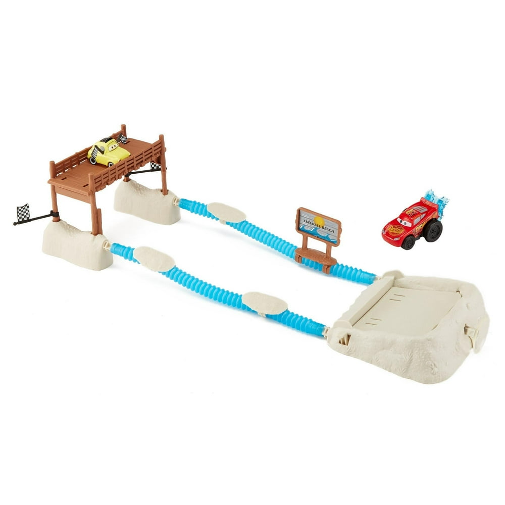 Disney/Pixar Cars 3 Splash Racers Beach Blast Playset