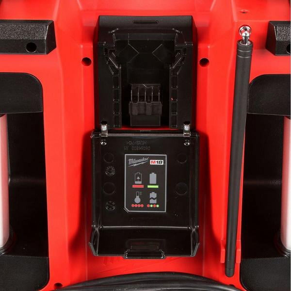 M18 Jobsite Radio With Charger
