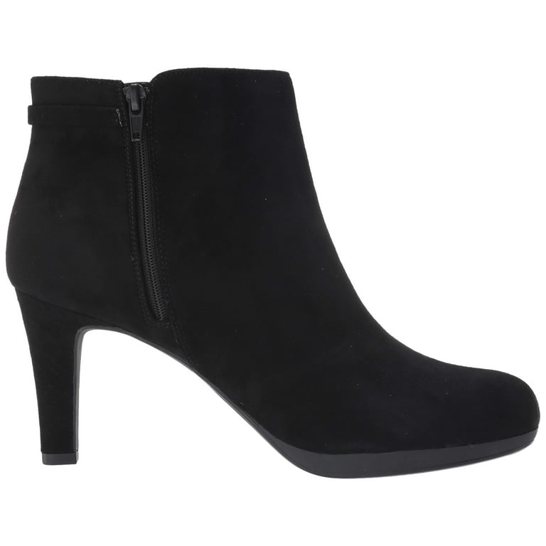Clarks 26144382 Women s Adriel Mae Black Heel Pump Ankle Boots 9 B M US Women