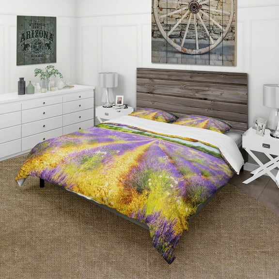 Designart 'Fantastic Lavender Field of France' Cabin & Lodge Duvet Cover Set