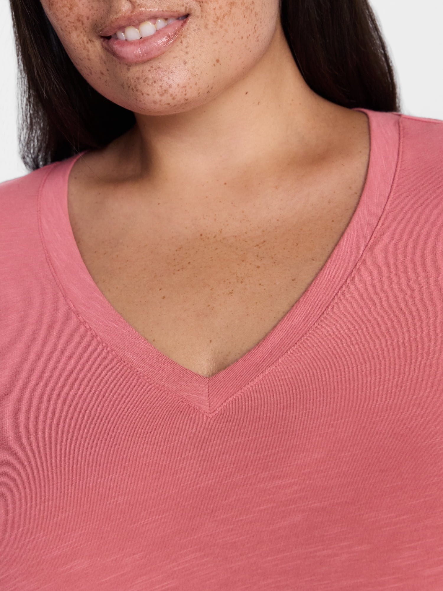 Terra & Sky Women's Plus Size V Neck Tee with Long Sleeves, Size 0X-5X