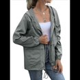 thumbnail image 2 of Impermeables para Mujer, Impermeables, Resistentes Al Viento, Ajustables, con Capucha y Bolsillos. Gris L, 2 of 9
