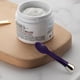 thumbnail image 3 of Crema con rodillo para ojos, herramienta aplicadora de masaje facial, masajeador facial de metal para varilla humectante, 3 of 5