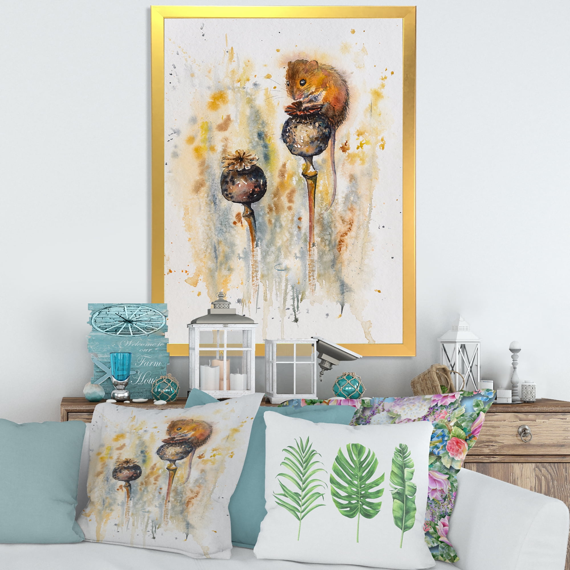Designart 'Little Mouse Sitting On Poppies' Traditional Framed Art Print