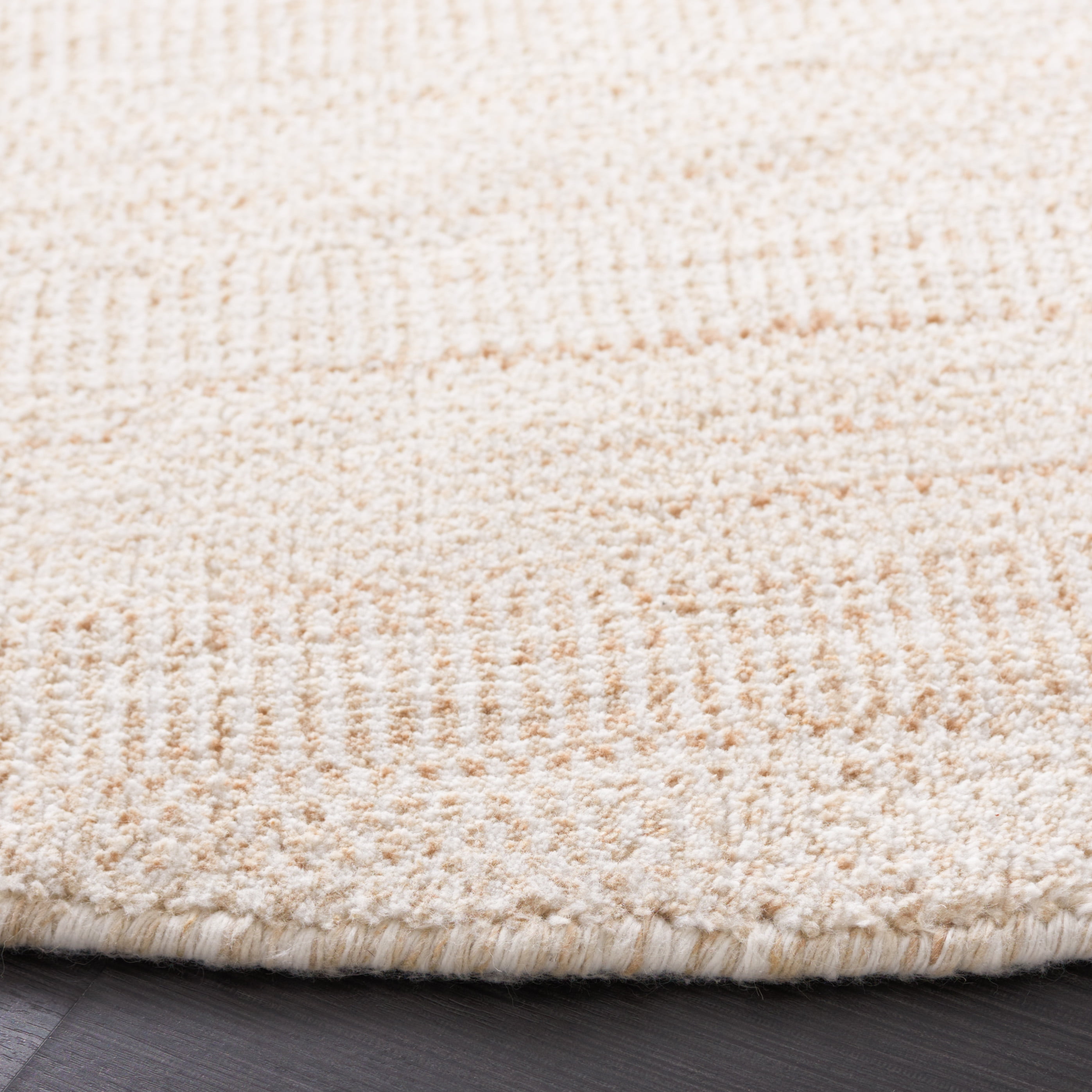 SAFAVIEH Mirage Handan Distressed Polyester Area Rug, Beige/Ivory, 6' x 6' Round