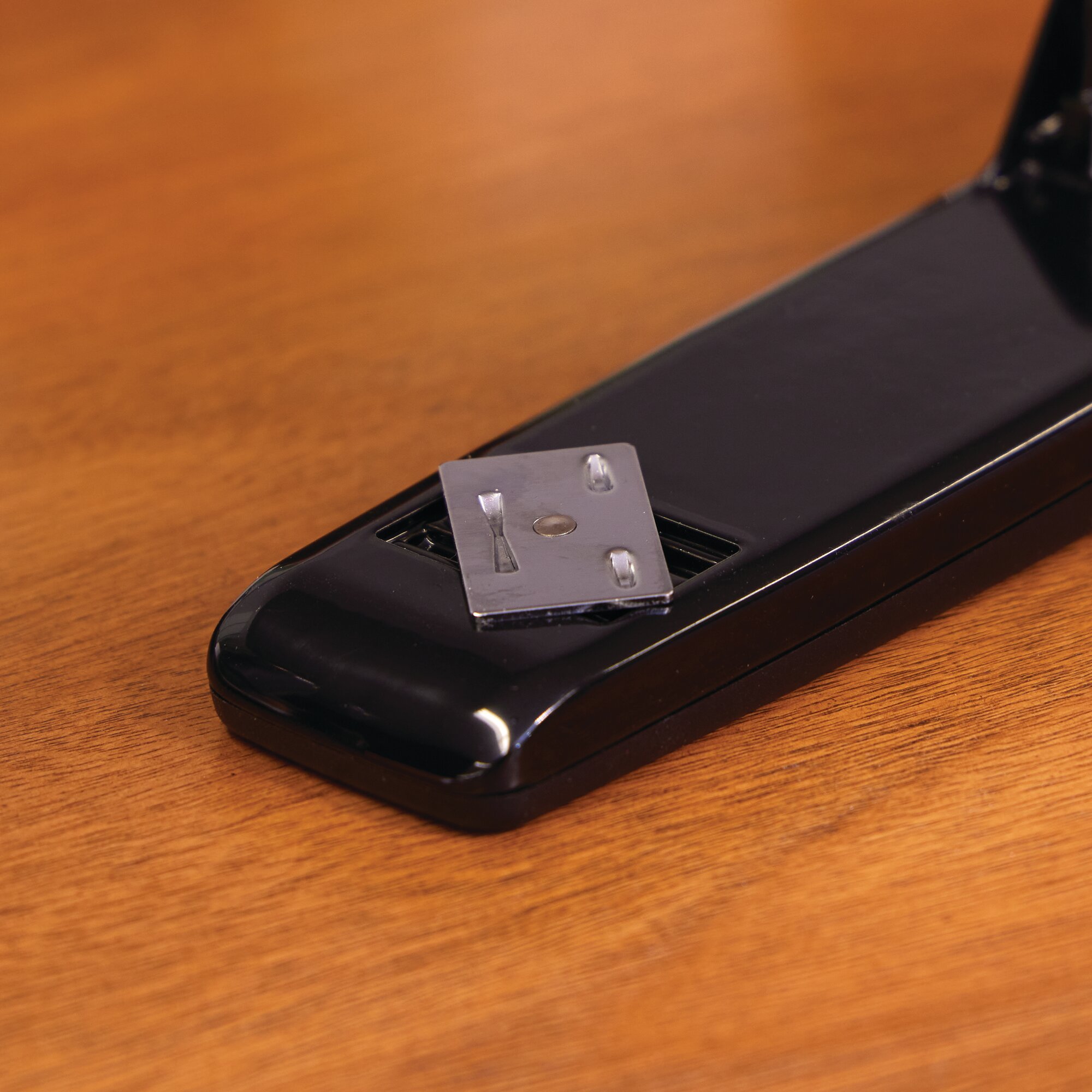 Swingline Standard Desktop Stapler Antimicrobial 25 Sheets Black - Full Size