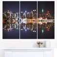 thumbnail image 1 of Gratte-ciels de New York dans une Teinte Bleue, 1 of 1