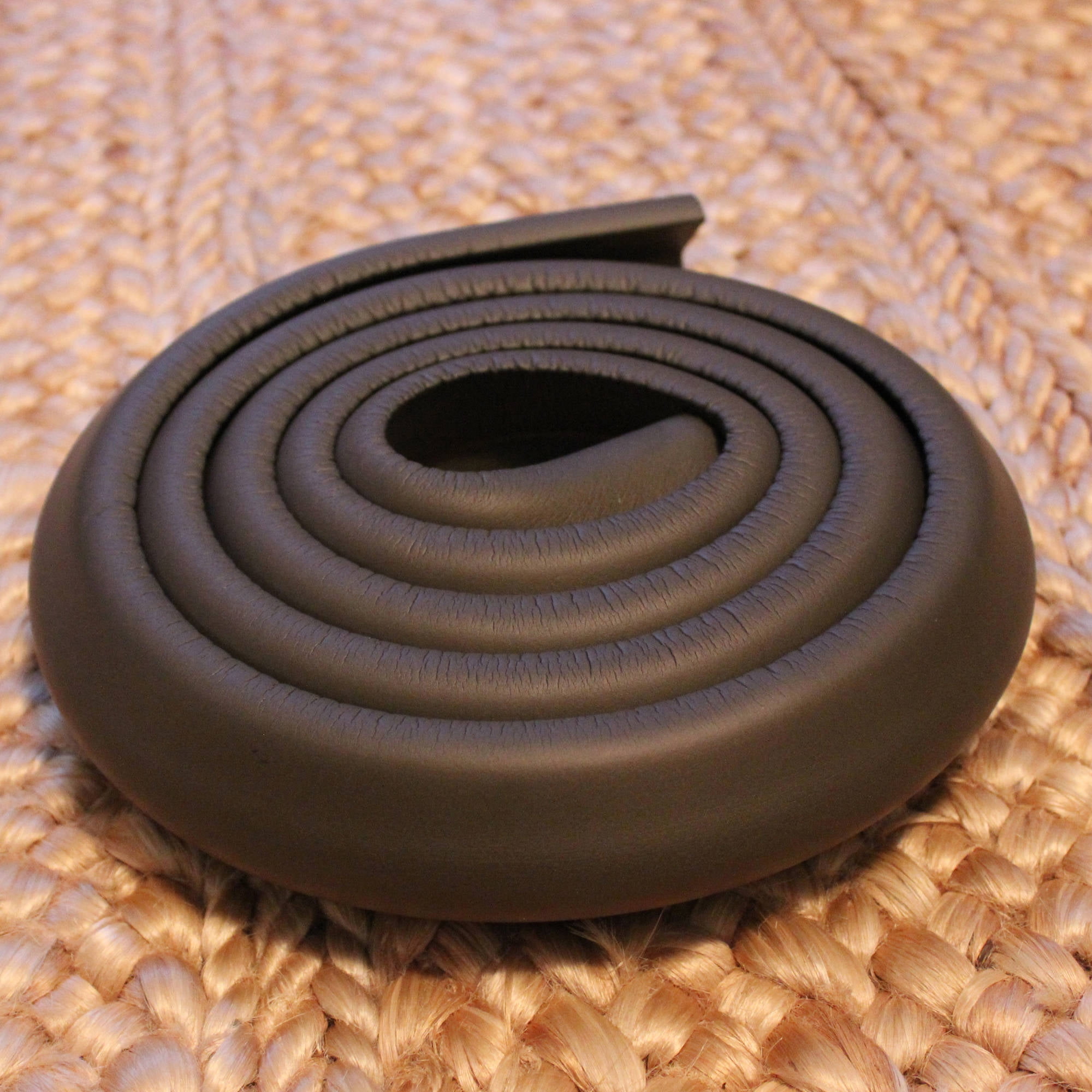 Edge Cushion, 10' Roll, Ivory