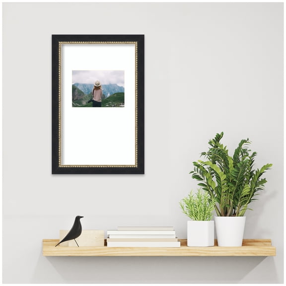 Kate and Laurel Belmont Black Rectangle Picture Frame 10x16 Matted to 5x7 Black Decorative Photo Frame for Gallery Wall Decor