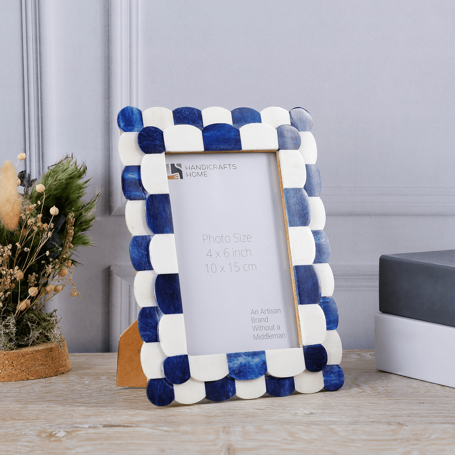 Handicrafts Home 4x6 Picture Frame Blue & White, Scalloped Bone Inlay Photo Frame, Handmade Decorative Picture Frame for Wall or Tabletop, Coastal Modern Home Decor