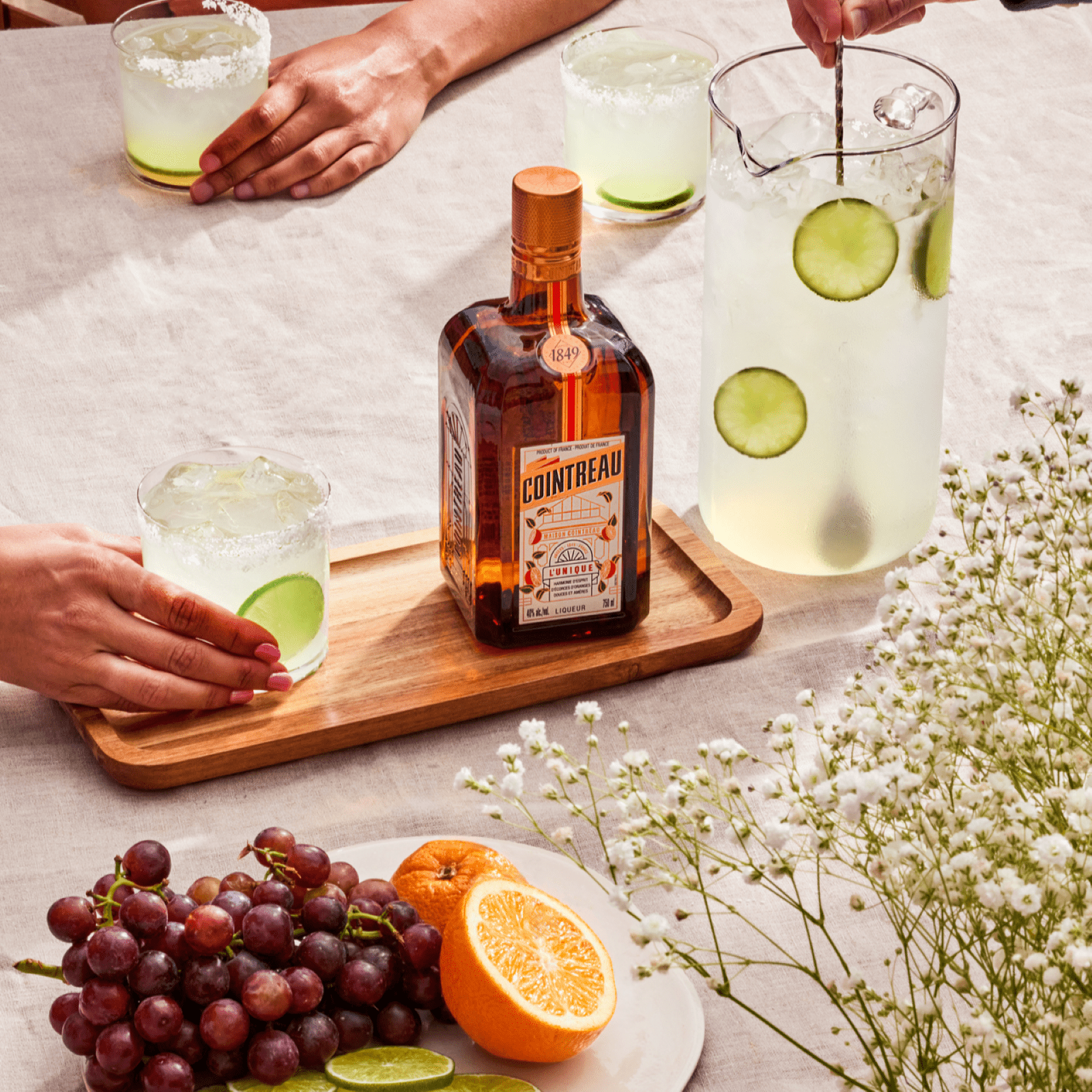 Cointreau Orange Liqueur Triple Sec, 750 ml Single Glass Bottle, 40% ABV