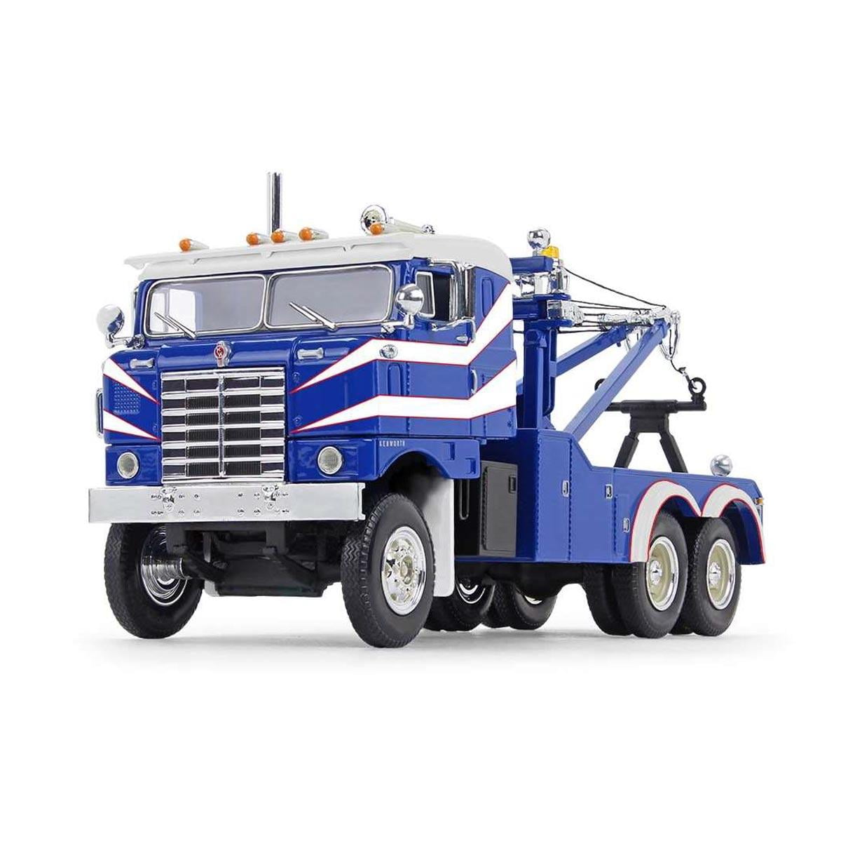 First Gear FIR50-3467 1-50 Scale Truck with Century 1060 Rotator