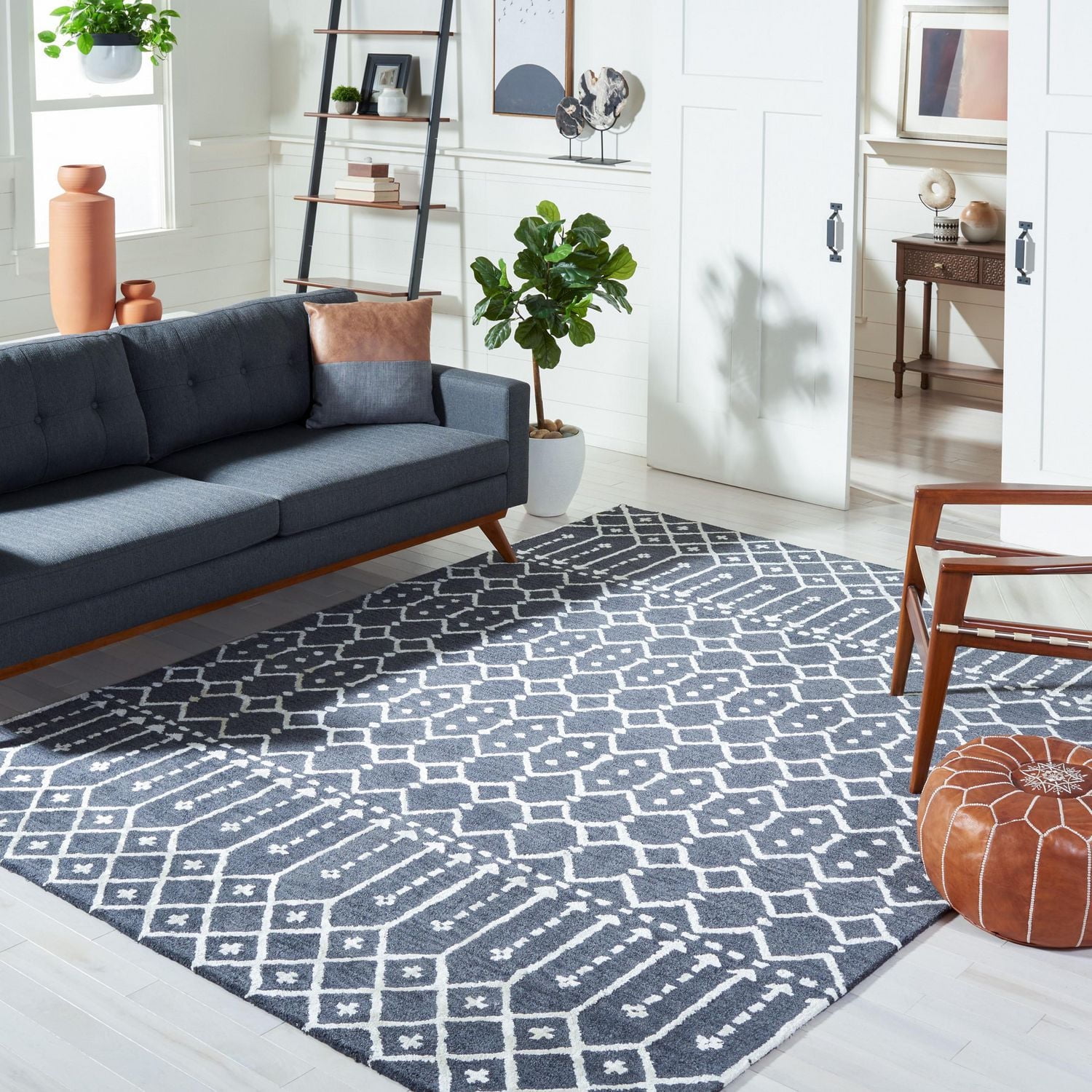 Safavieh Himalaya Darin Geometric Area Rug