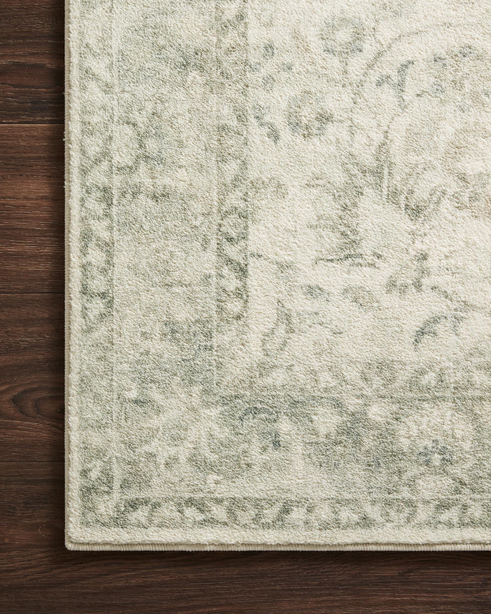 Loloi Rosette Ivory / Silver 3'-3" x 5'-3" Accent Rug