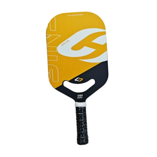 Guardoinrt Carbon Fiber Lightweight Pickleball Racket With Comfortable Grip Relaxing Matches Or Serious Competitive Play
