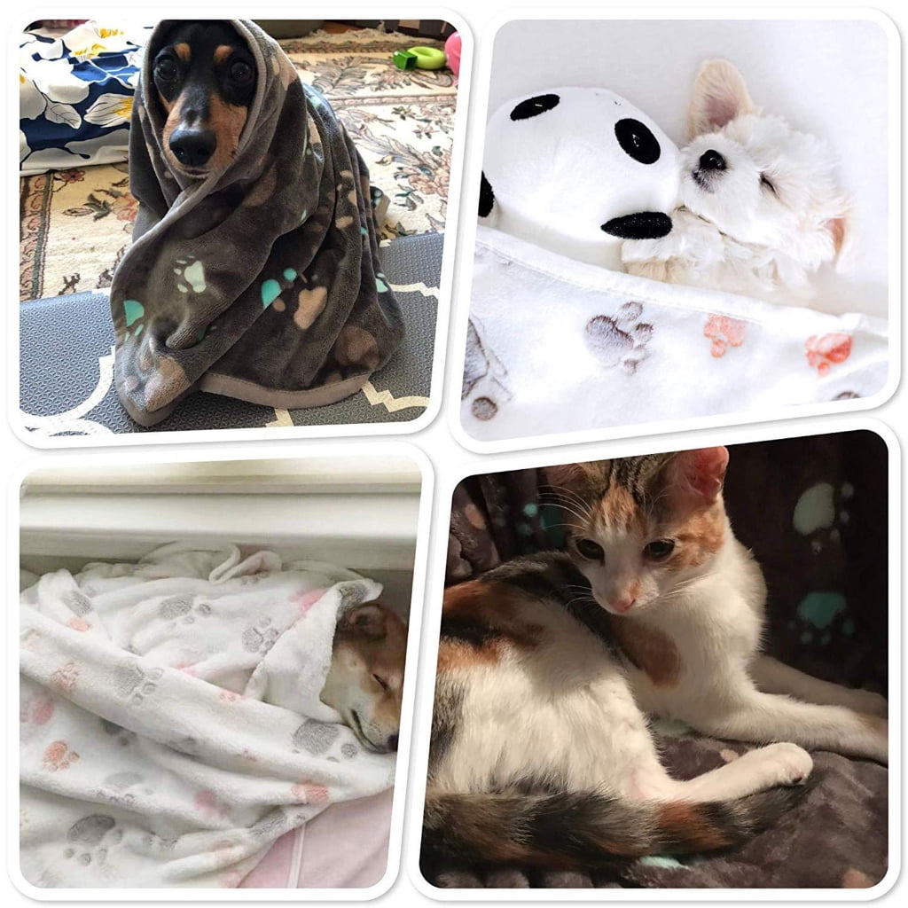 Qisuw Warm Bedding Blanket Pet Throw Mats for Small Dog Washable Paw Print Blanket
