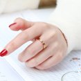 thumbnail image 3 of Anillo de diamantes pequeños de estilo japonés para mujer, diseño de nicho personalizado de moda, anillo de cola de acero de titanio de oro de 18 quilates, anillo para dedo pequeño, 3 of 6