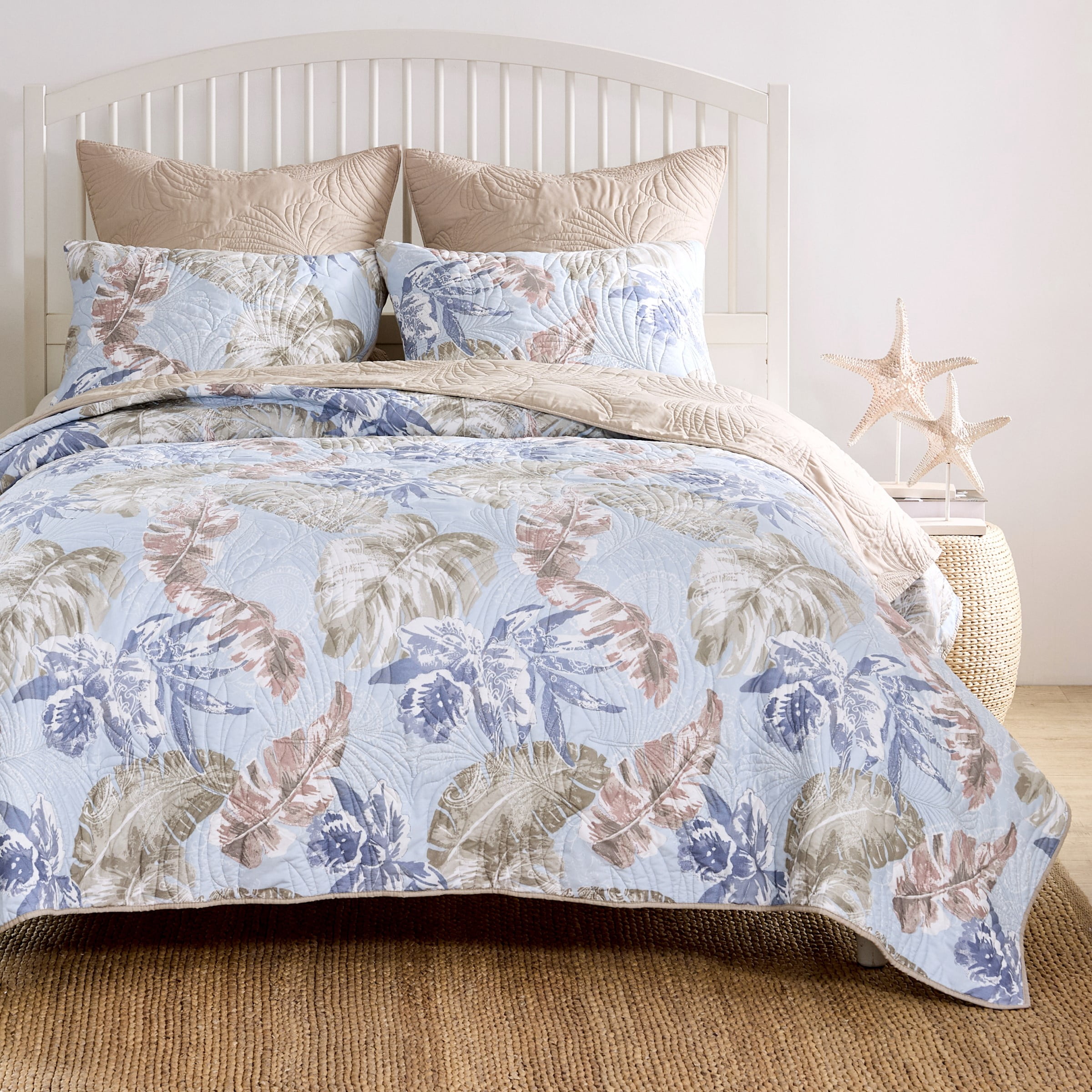 Greenland Home Fashions Tropics Coastal Paradise Quilt Set, 3-Piece Full/Queen, Mist
