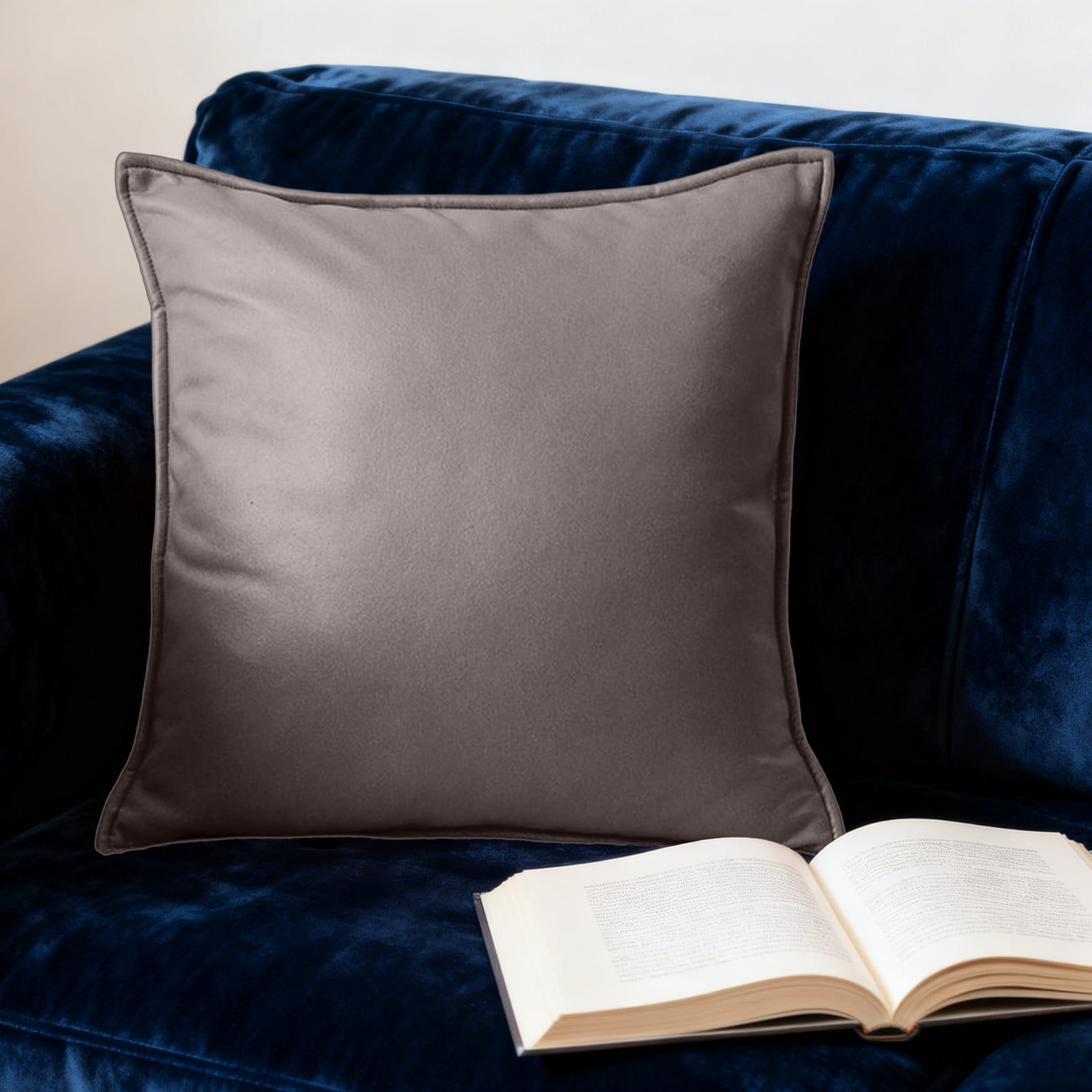 Btomtd Solid Color Sofa Pillows 18 x 18, Breathable Couch Pillows and Bed Cushions, Decorative Throw Pillows for Living Room, Bedroom or Outdoor Use, Size 18" x 18", Coffee