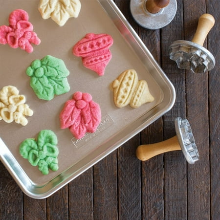 

Nordic Ware-Nordic Ware Holiday Cookie Stamp Cutouts