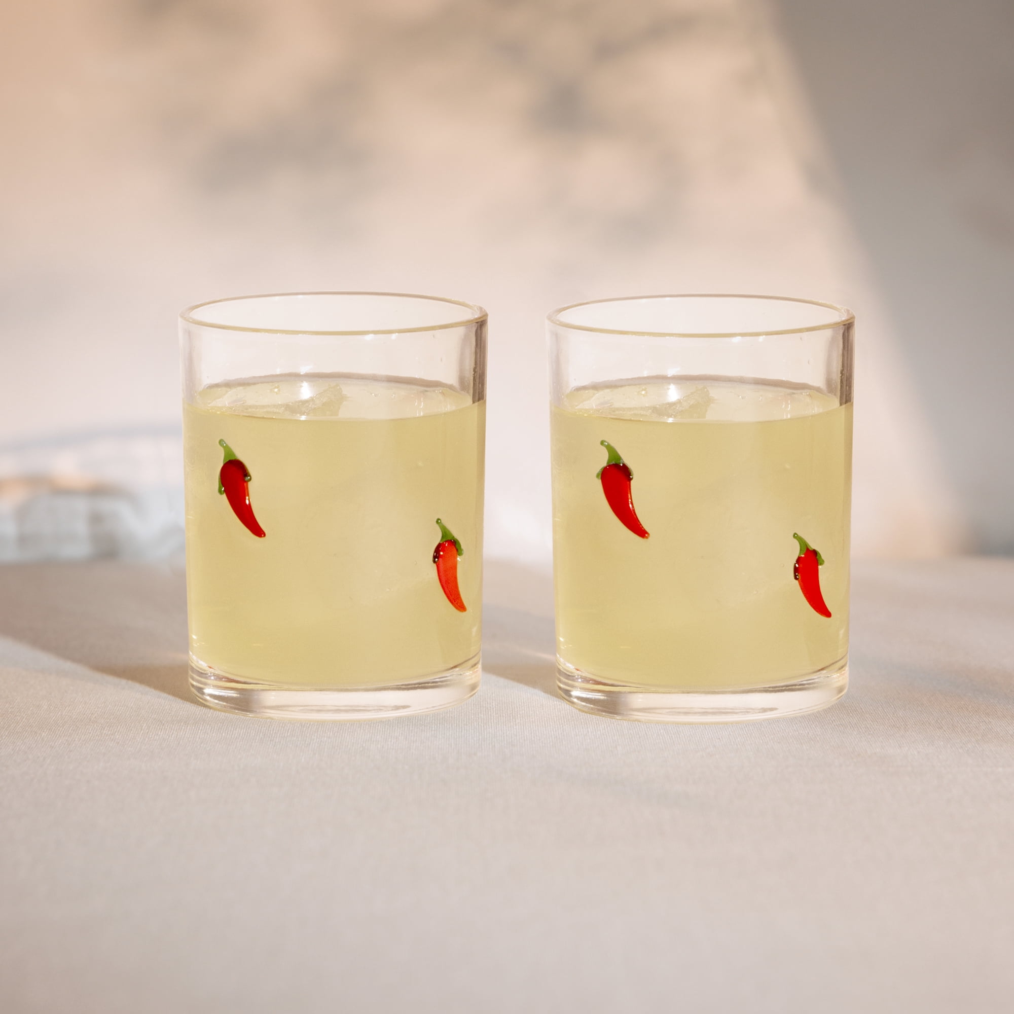 Thyme & Table 12 fl oz Red Chili Peppers Charm Drinking Glasses, Set of 2