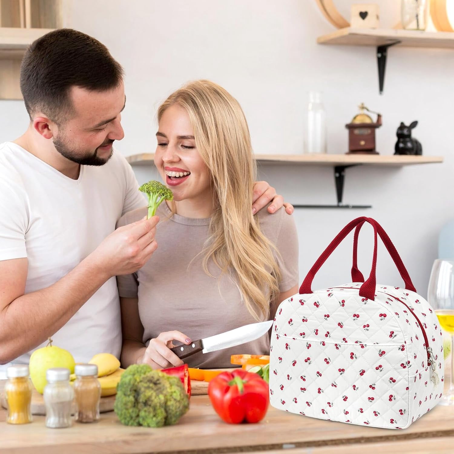 Lunch Box for Women Quilted Insulated Lunch Bag Tote Cute Reusable Floral Cotton Lunch Box Large Capacity Lunch Bag for Work Picnic Travel Aesthetic Coquette Style