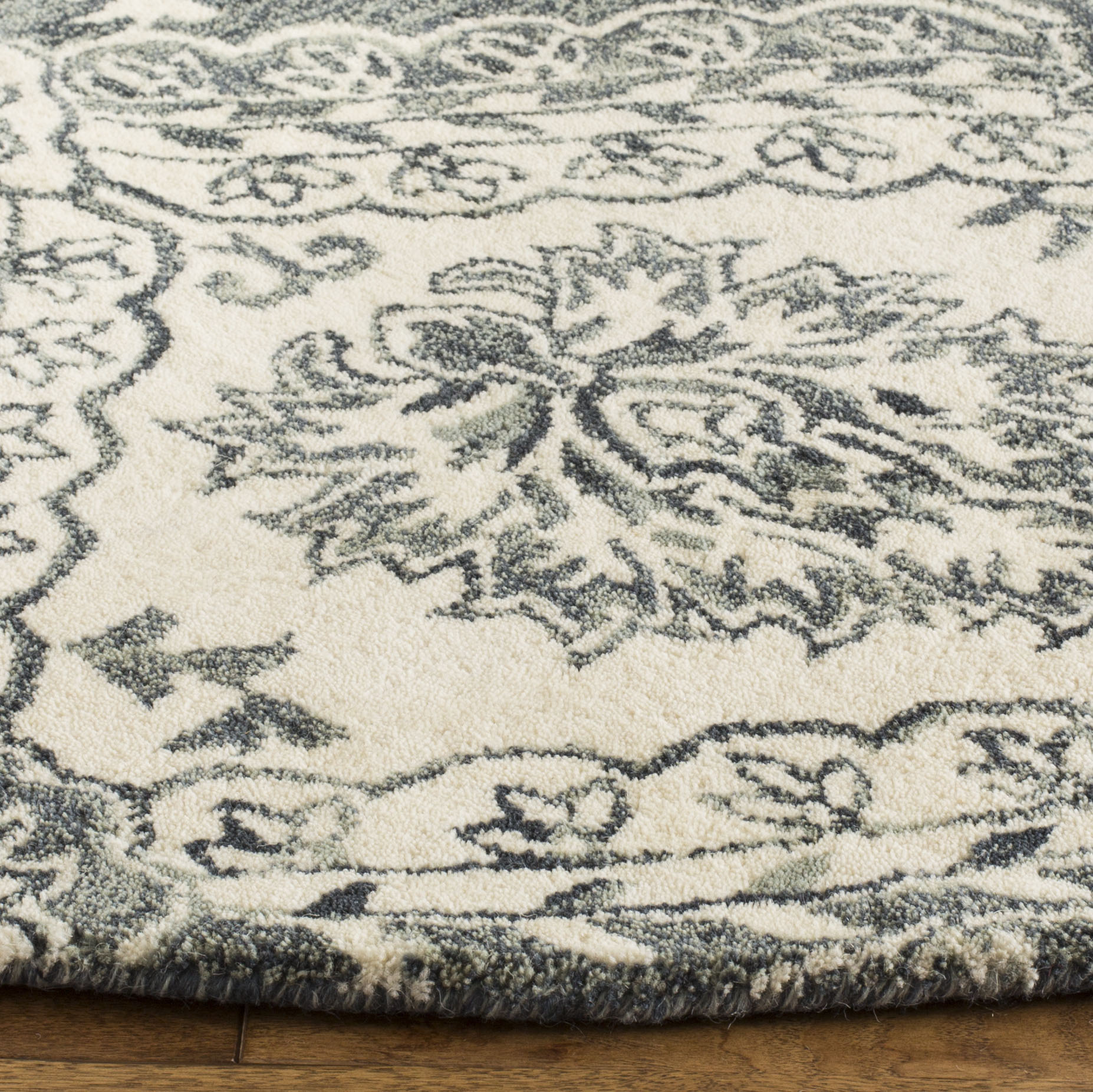 SAFAVIEH Blossom Maxwell Damask Floral Wool Runner Rug, Blue/Ivory, 2'3" x 8'
