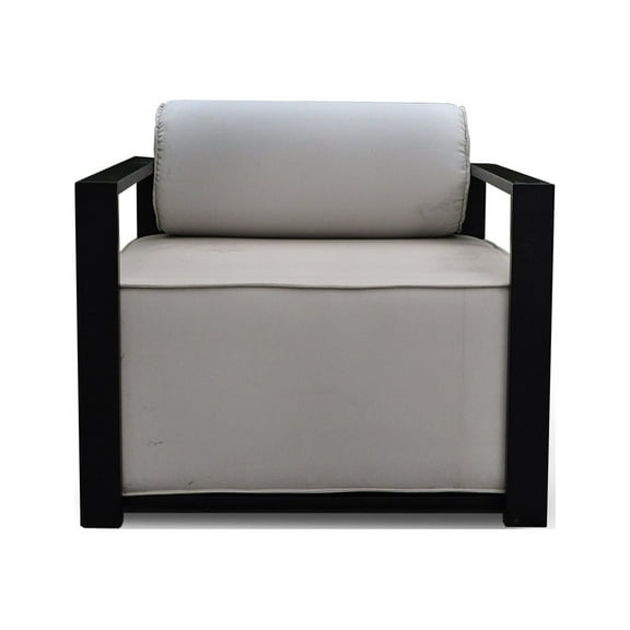 Volantes Outdoor Lounge Chair