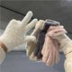thumbnail image 2 of Guantes cálidos de ciclismo de invierno con imitación de piel de conejo de felpa, guantes de terciopelo para mujer, lindos guantes de color sólido a prueba de frío con los dedos, 2 of 6
