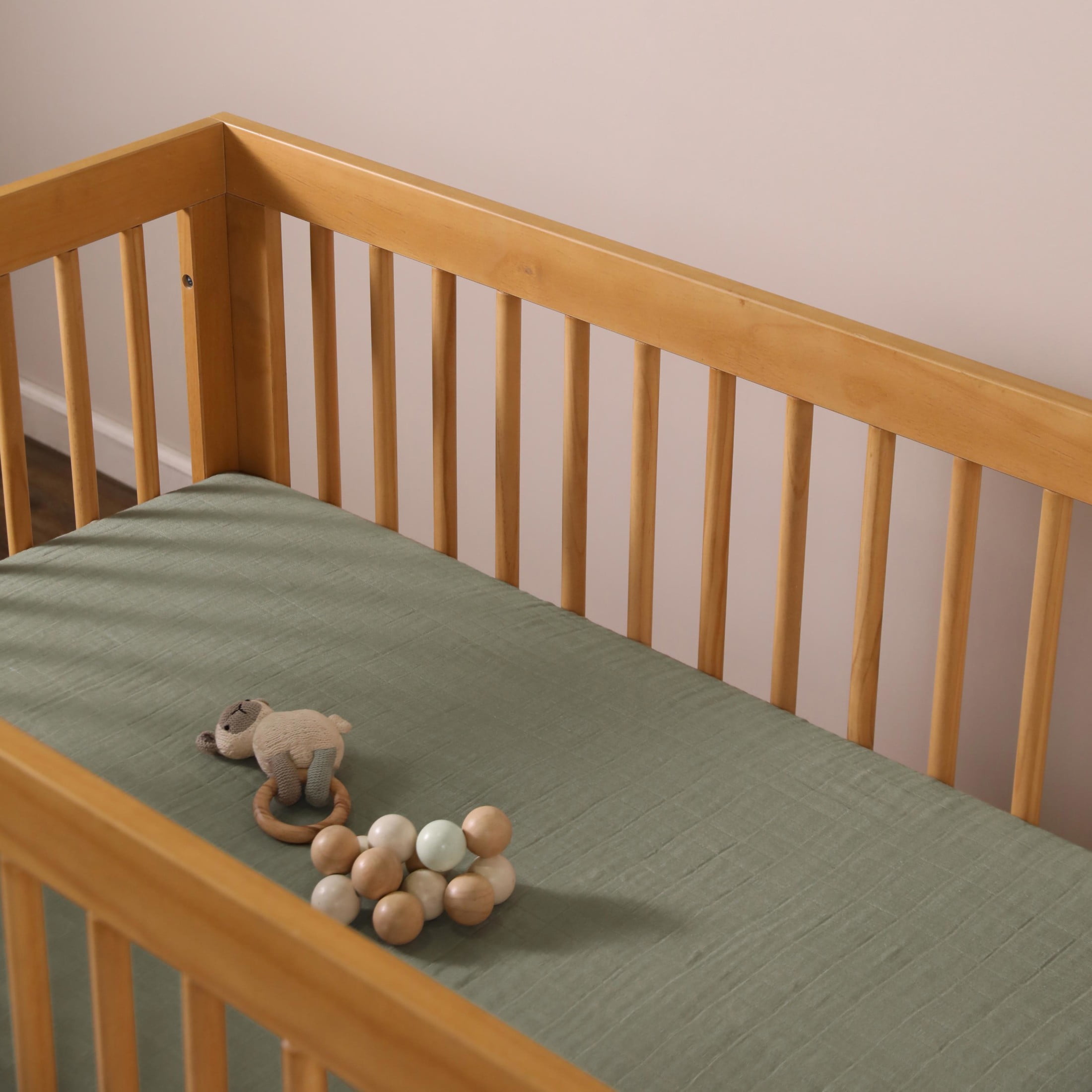 Babyletto Crib Sheet in GOTS Certified Organic Muslin Cotton