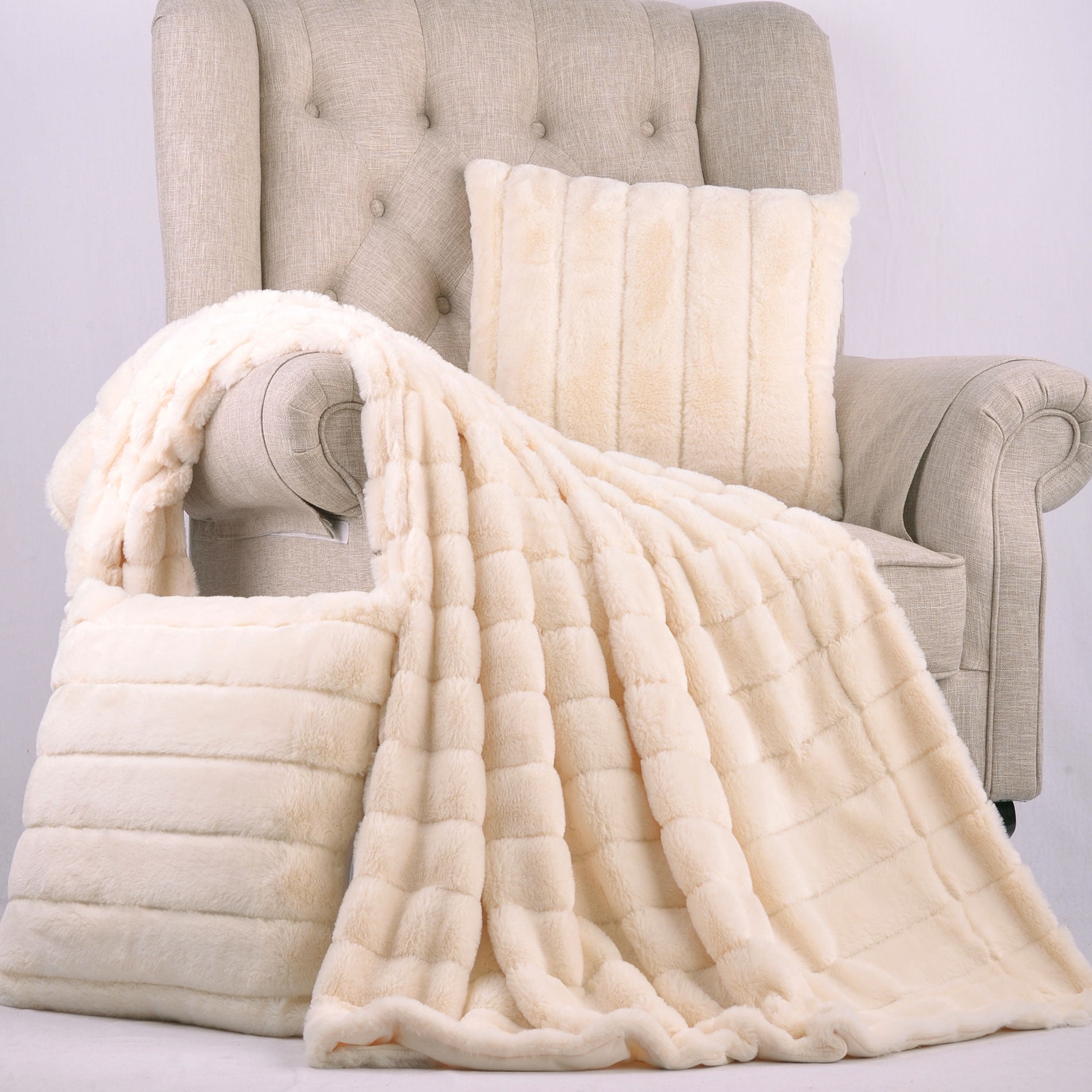 BOON Rabbit Fur Throw Blanket with 2 Pillow Combo Set