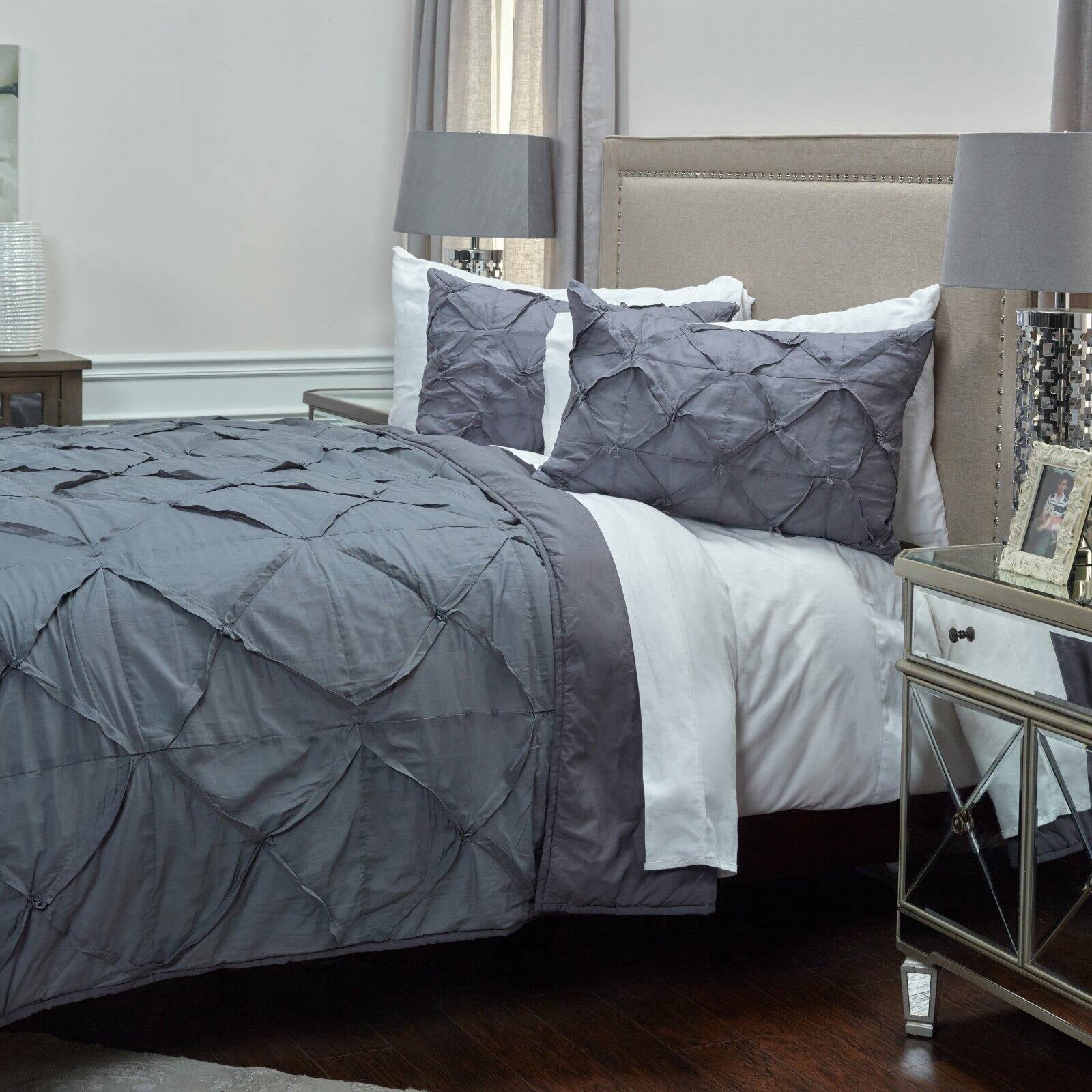 Rizzy Home  Carrington Stone Quilt Queen