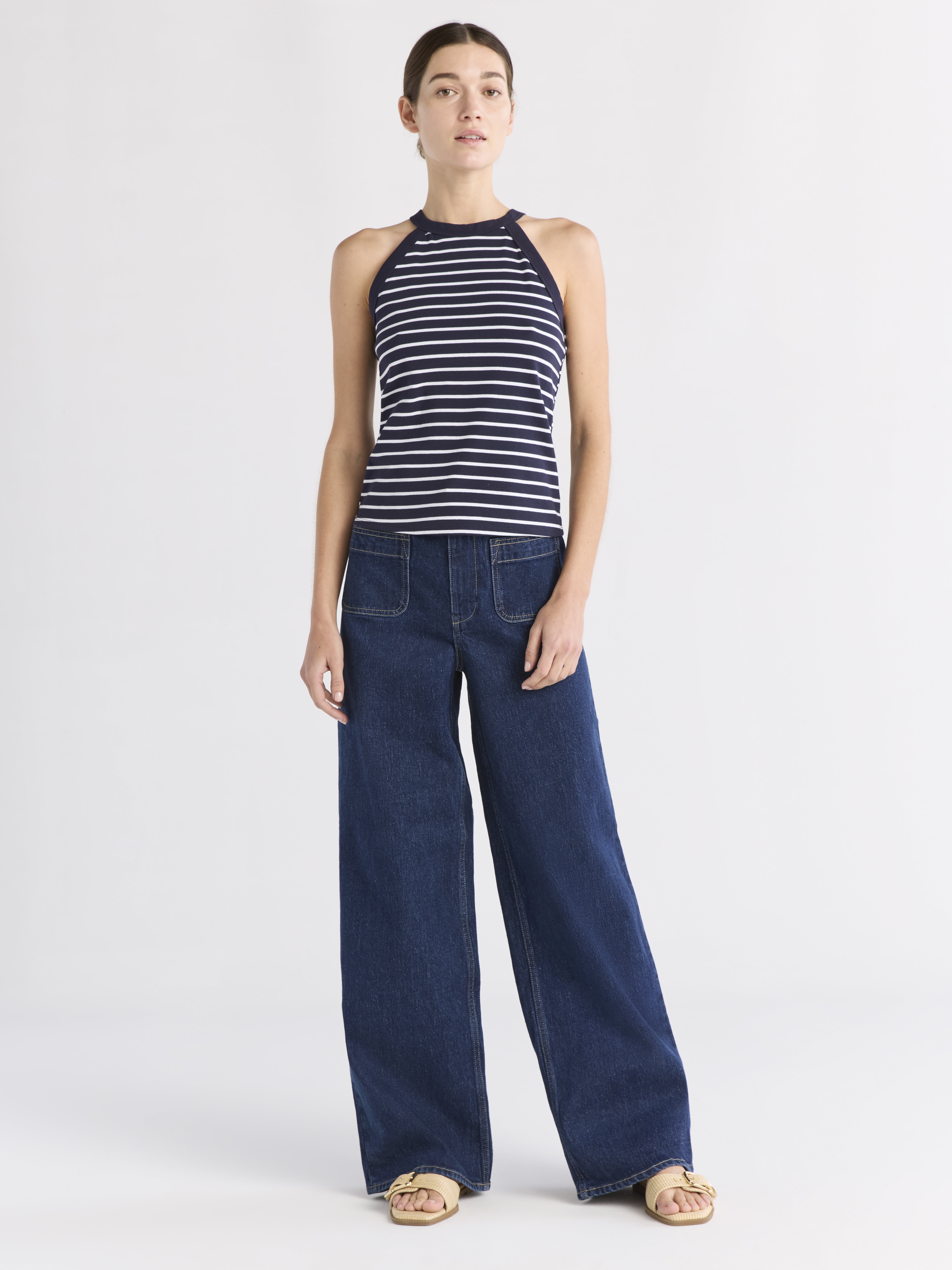 Free Assembly Women's and Women's Plus Wide Leg Jeans with Patch Pockets, 30", 32", and 34" Inseams, Sizes 0-26 Plus