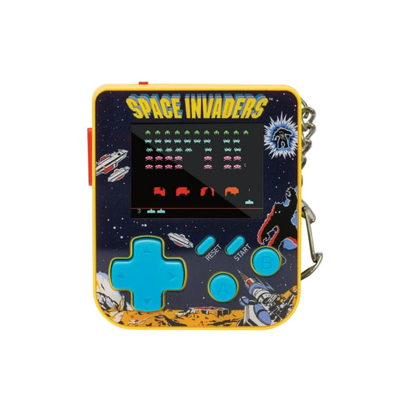 Super Micro – Space Invaders Keychain Gamer
