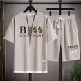 thumbnail image 5 of Conjunto deportivo informal de marca de moda de verano para hombre con pantalones cortos holgados de manga corta y cuello redondo, conjunto de dos piezas con diseño de gofre, conjunto de versión corea, 5 of 5