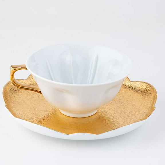 Japanese Arita Ceramic Tasei Kiln Cup and Saucer, Gold and White Color