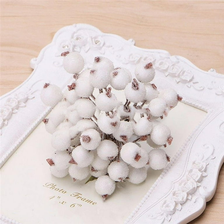 wangtao 2pcs Artificial Holly Berry Stem ，12.2 in，Realistic Bouquet for  Wedding Party, Berry Ornaments Fake Berry for Home Office Decor, 2 Pcs Faux